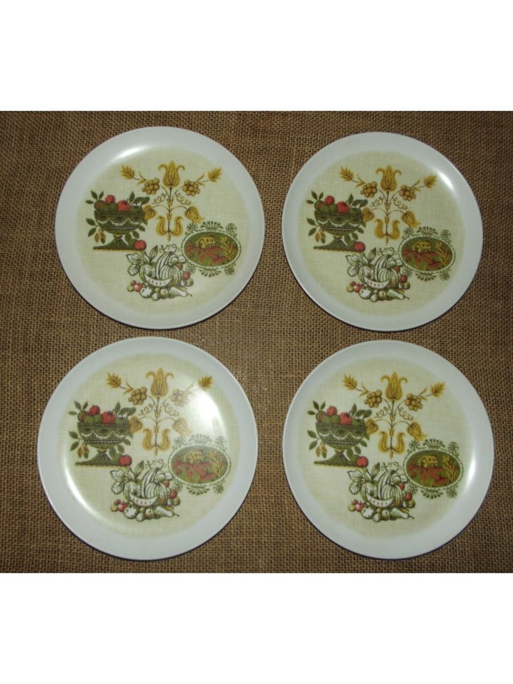 Allied Chemical 4 Plates plastic dinner salad 7.25” Melamine Vtg Dutch Colonial
